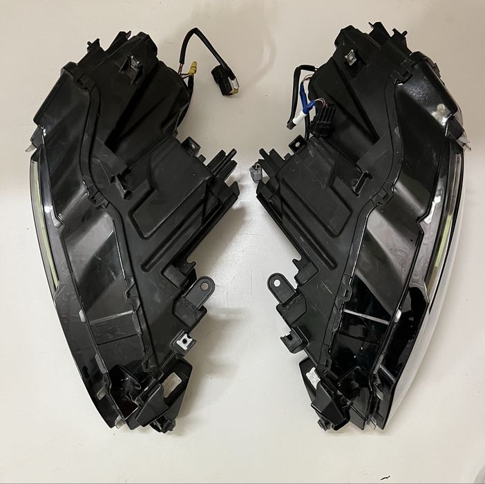 Фара права ліва Nissan Rogue T33 2021 2022 2023 USA оригінал