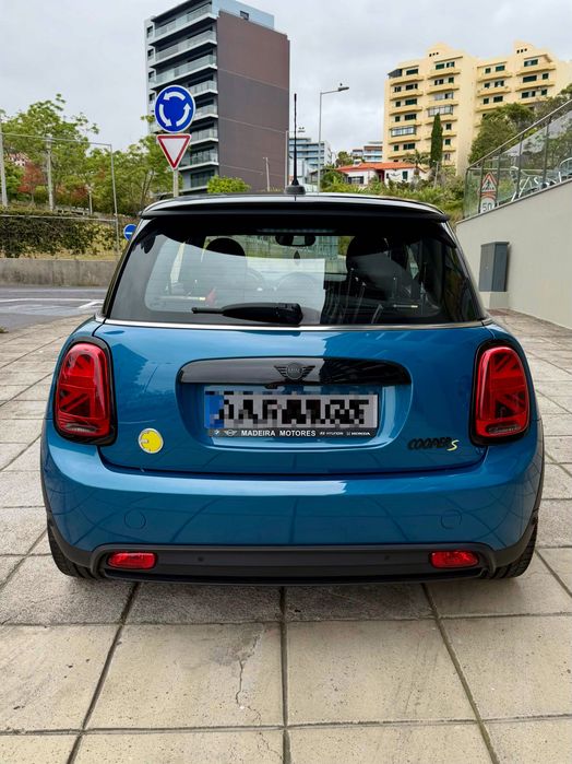 Mini Cooper SE (Elétrico)