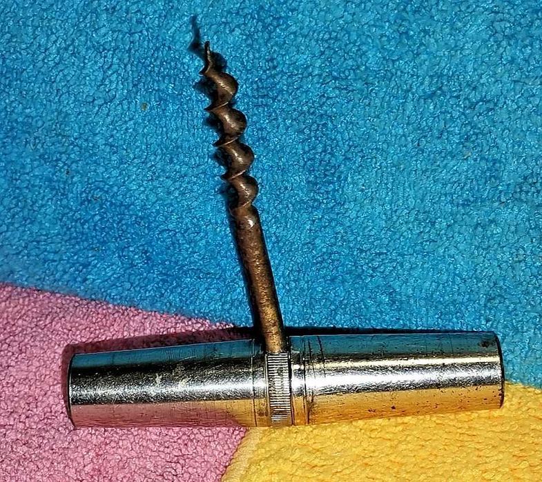 Conjunto Multiusos Portátil Antigo com Chaves de Fendas - Anos 30