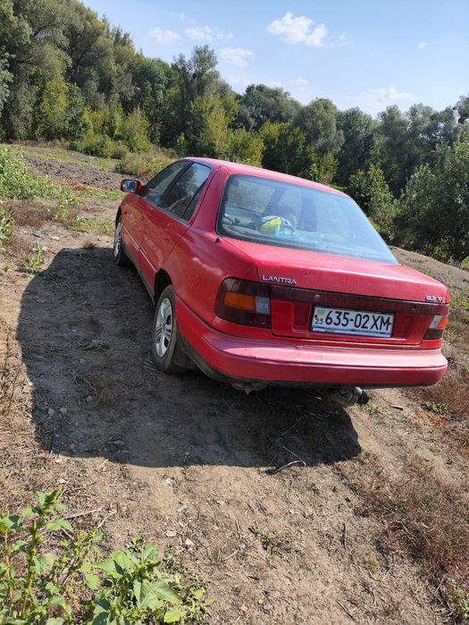 Продам Ласточку.  Hyundai Lantra 92r.