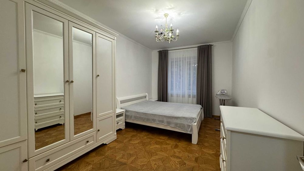 Оренда 2-кімнатної квартири в центрі міста, вул. Соборності