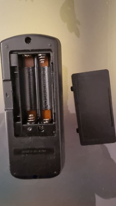 Comando JVC RM-V715U