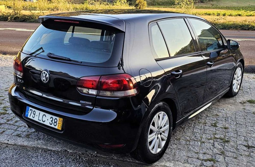 VW Golf 1.6TDi 110cv NACIONAL