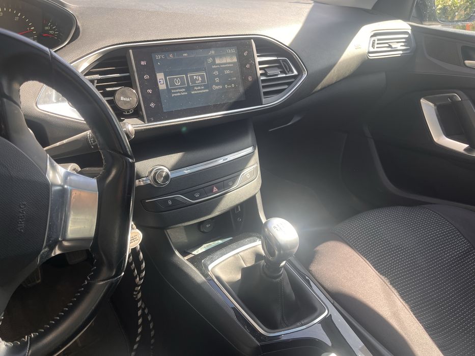 Peugeot 308 Blue HDI