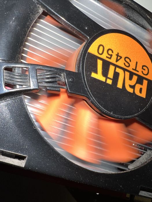 Продам стаціонарний пк з монітором та клавіатурою