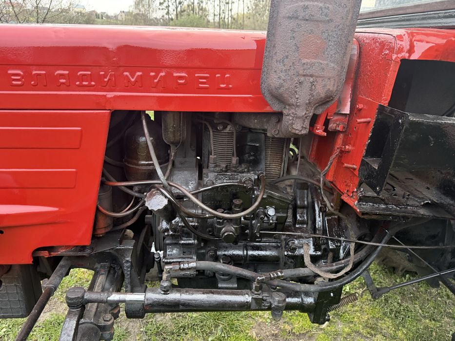 Продам трактор т25