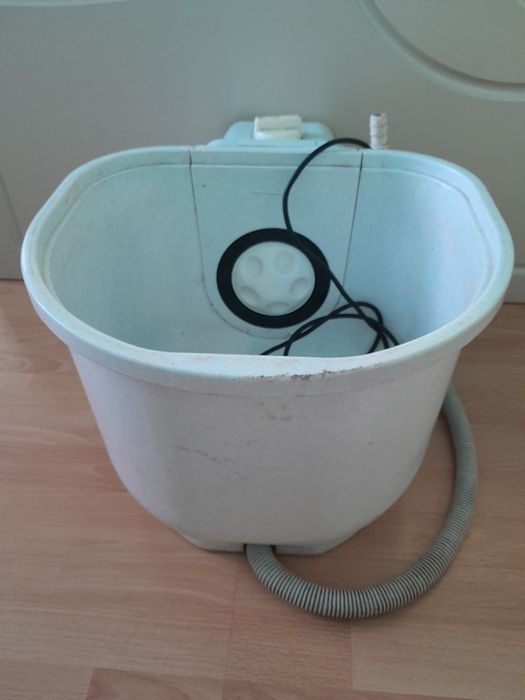 Продам стиральную машину Десна