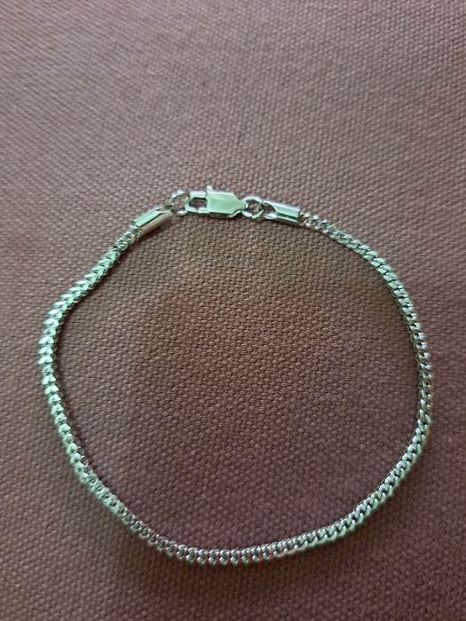 Pulseira simples em aço
