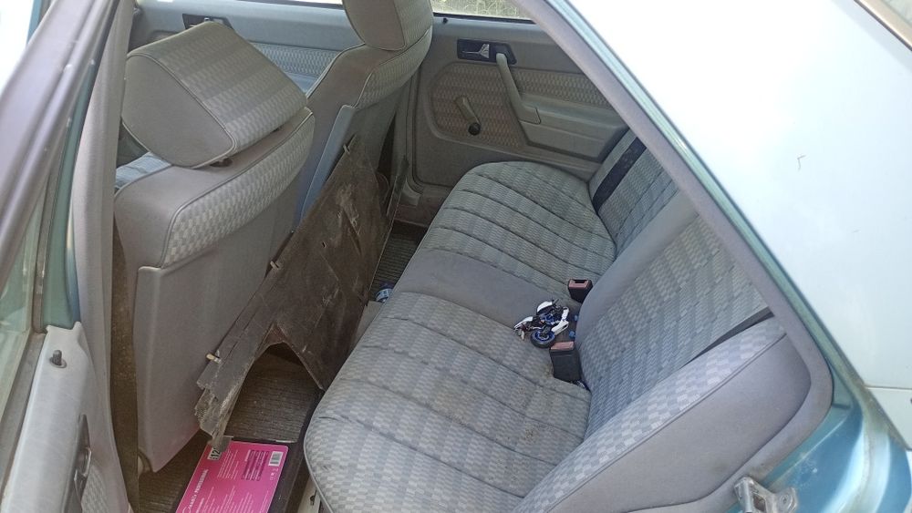 Mercedes 190d 2.0