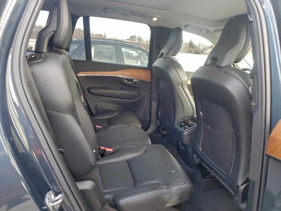 Volvo XC90 T6 Momentum 2020