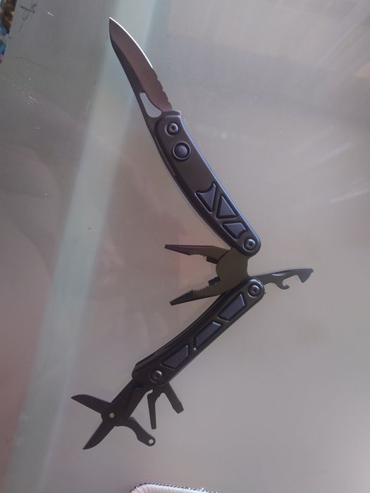 LED155 многофункциональный инструмент мультитул