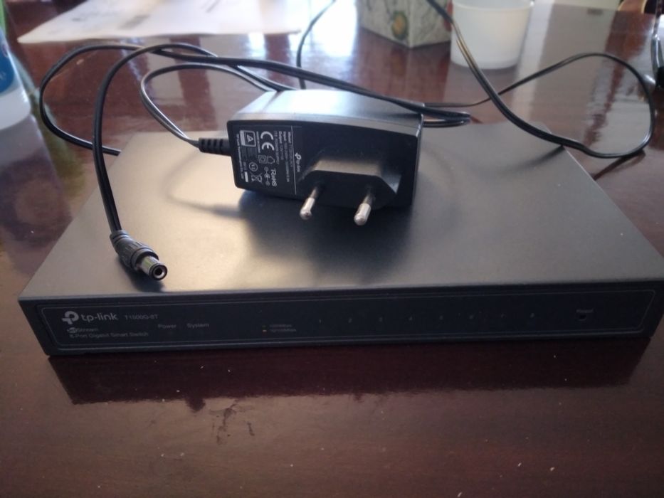 tp-link t1500g-8t
