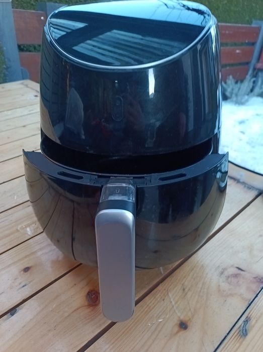 Air fryer mało używany