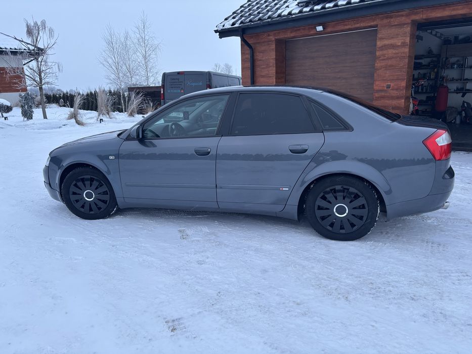 Audi A4 3.0 220km quattro 236 tys przebiegu/serwisowane/sprawne w 100%