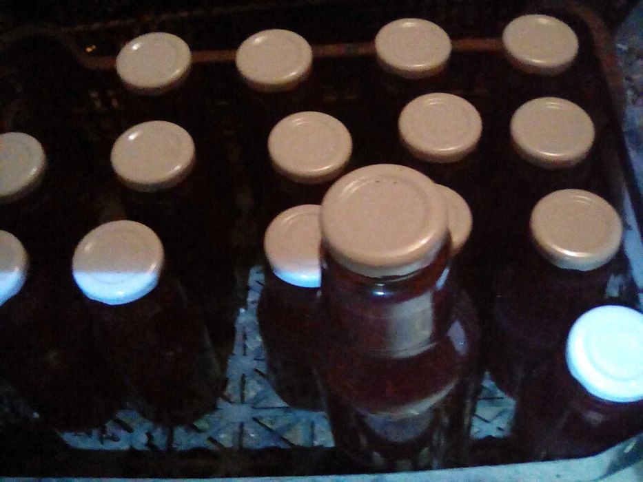 sok z malin oraz owoce maliny