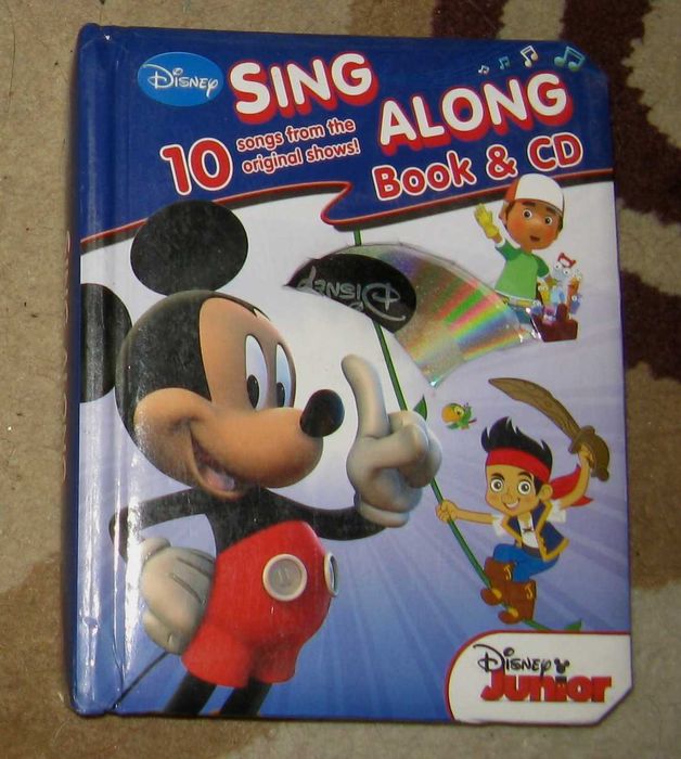 Детская книга на английском с песнями Disney Sing-Along с CD