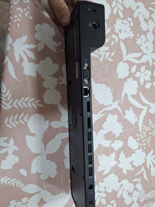 Vendo "hp 2013 ultraslim docstation" para portáteis hp  antigos