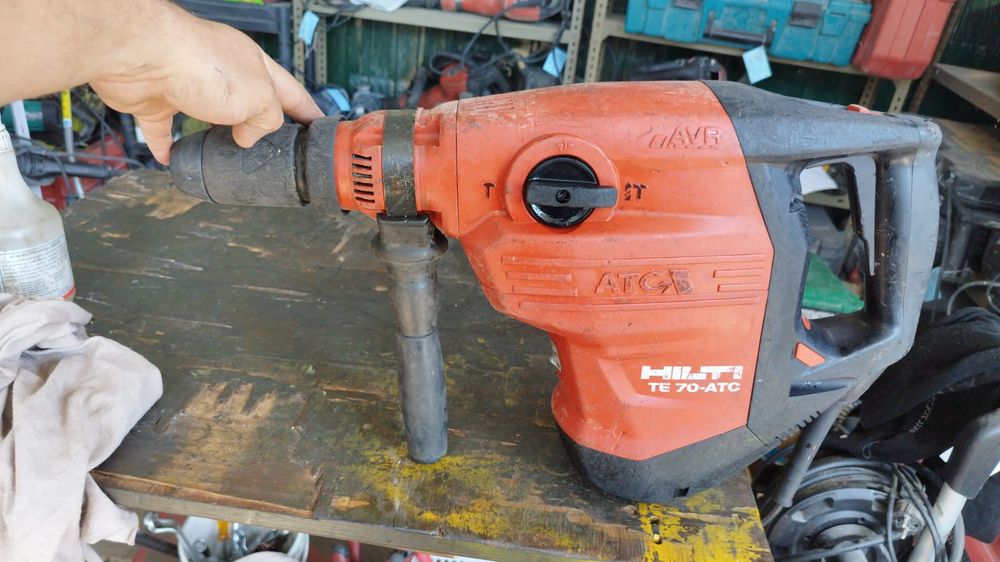 Martelo Hilti TE 700