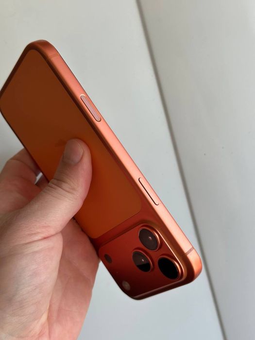 Продам IPhone 17 PRO MAX 256 Neverlock Физ Сим