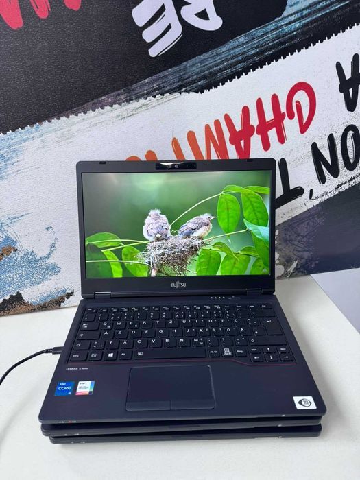 Fujitsu LifeBook U7311 i5-1135G7 / 8GB / 256GB / 4G LTE