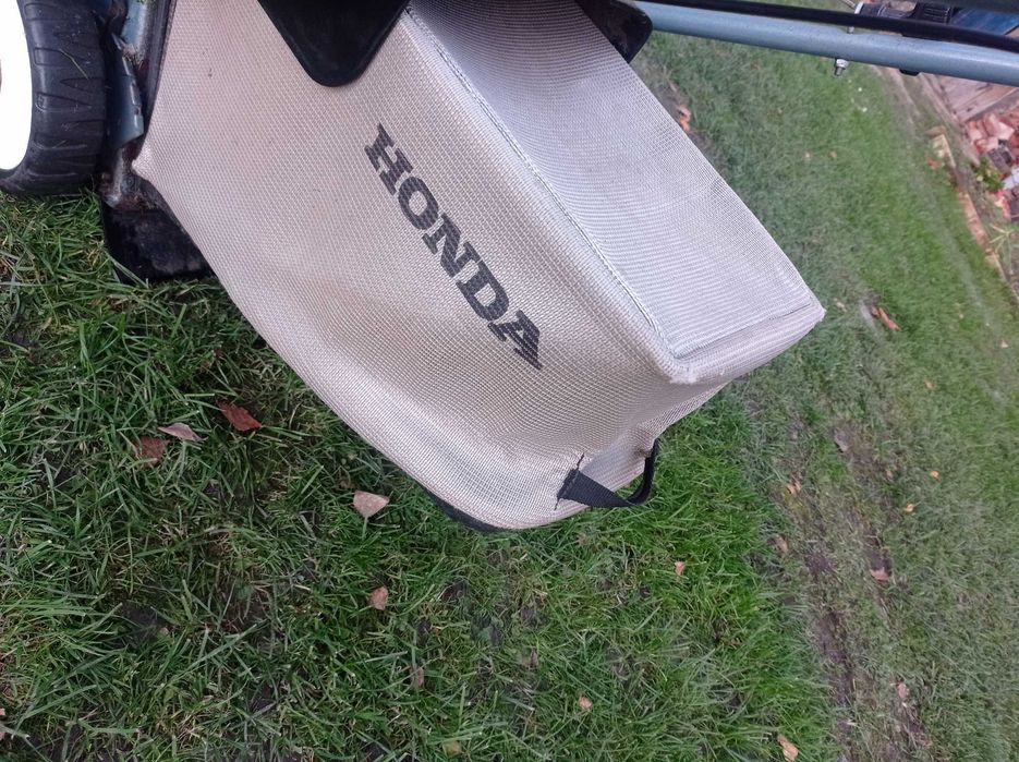 Kosiarka Spalinowa HONDA ABS Silnik o Mocy - 5,5 KM