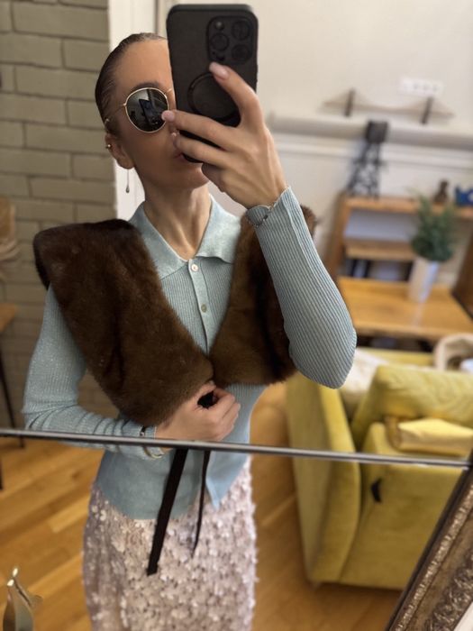 Шарф , комірець з натурального хутра