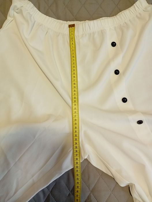 Легкий літній костюм