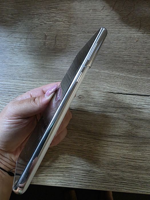 Samsung S21 256G, stan idealny