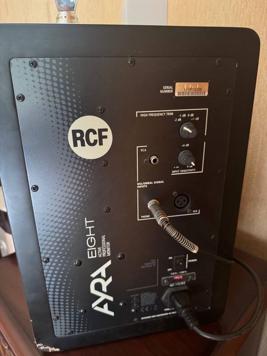 Студійні монітори RCF Ayra 8