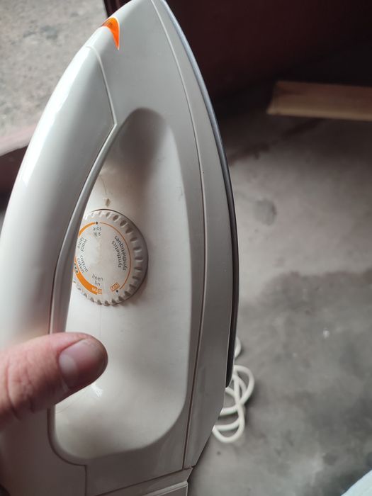 Праска Moulinex FB1A