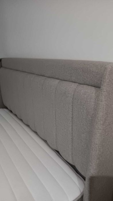 Cama com maleiro 1,60x2,00m