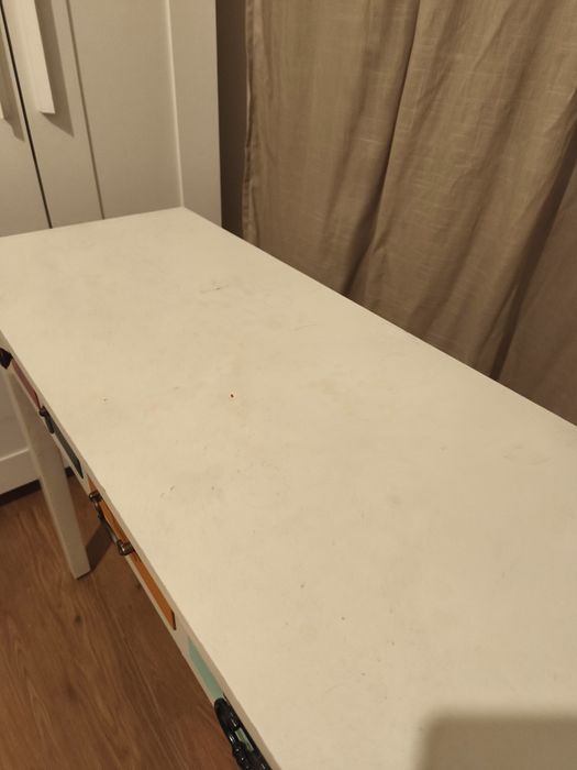 Secretária colorida retro