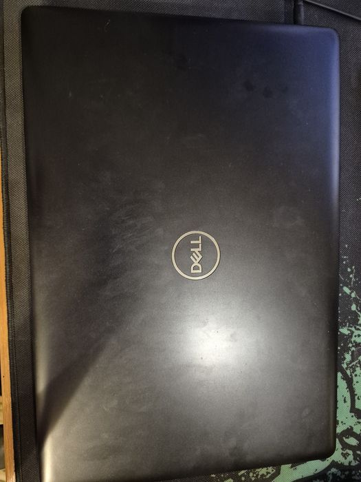 Ноутбук Dell Inspiron 5570