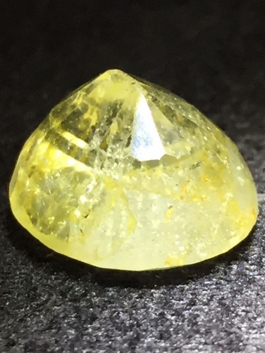 Topaz żółty.Yellow Topaz