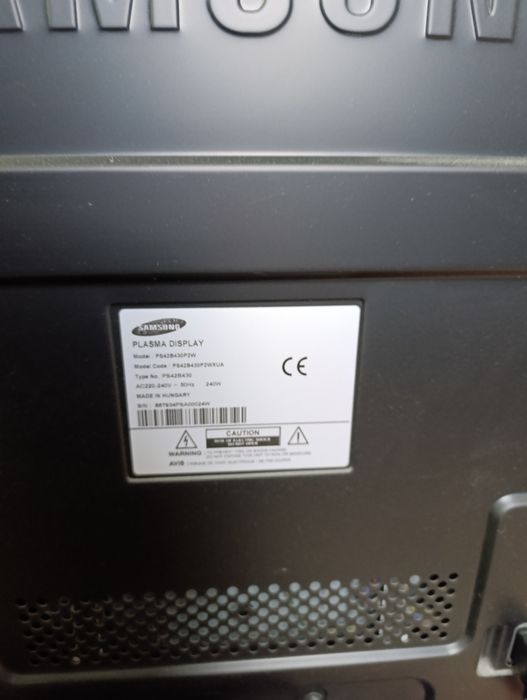 Продам телевизор Самсунг 42дюйма