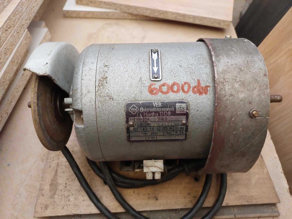 Szlifierka stołowa 230V średnica tarczy 125 mm