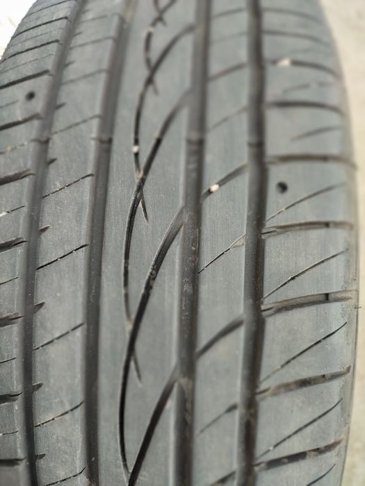 Комплект літніх шин 225/55 R18