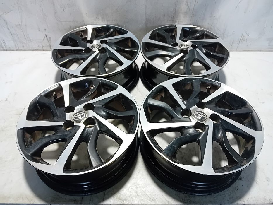 Conjunto de jantes TOYOTA Yaris (_P13_)