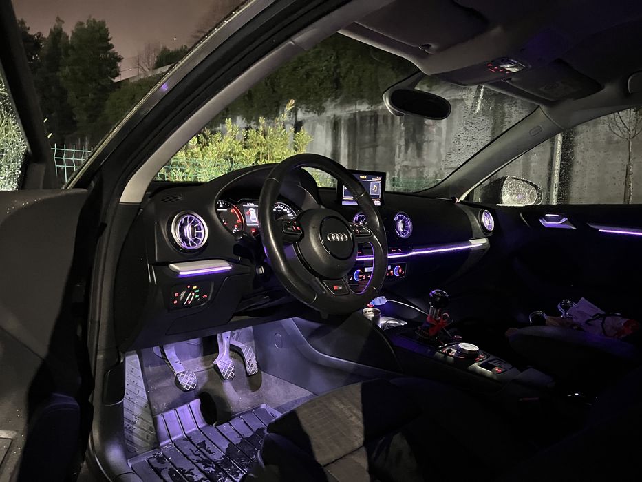 Audi A3 1.6 TDi - Valor Negociavel