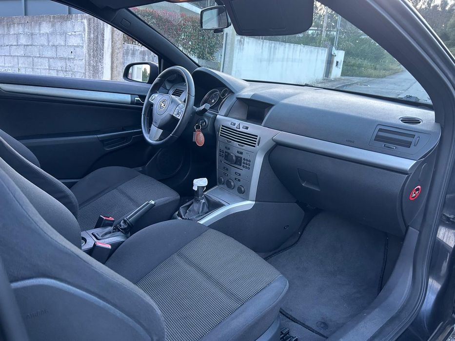Opel Astra H GTC 1.7 CDTI 125cv