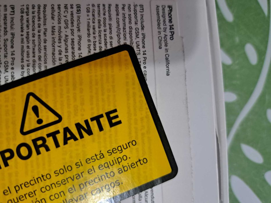 IPhone 14 pro 128 gb como novo mais relógio IPhone serie 7,  41 mm.
