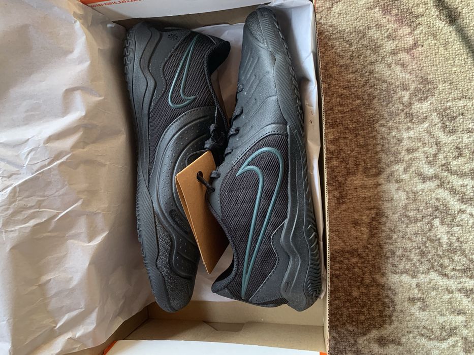 Кросівки Чоловічі. NIKE LEGEND 10 ACADEMY IC. Оригінал  (DV4341002)