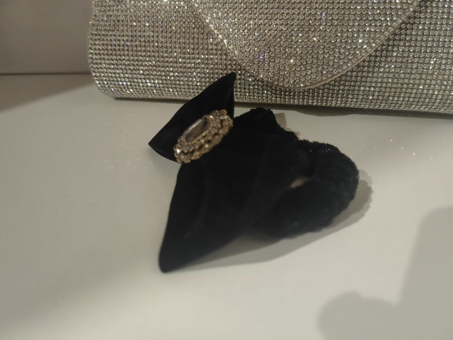 Elegancka gumka do włosów kokarda