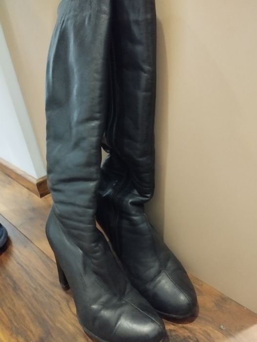 Зимние кожаные сапоги 40 размера