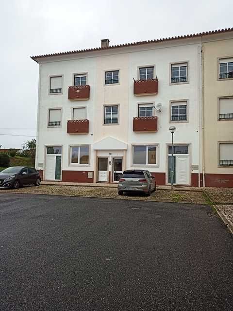 Apartamento T2 Novo com Entrada Independente e Garagem – Quinta do Sol, Sarge, Torres Vedras