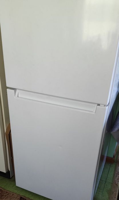 Холодильник,Indesit