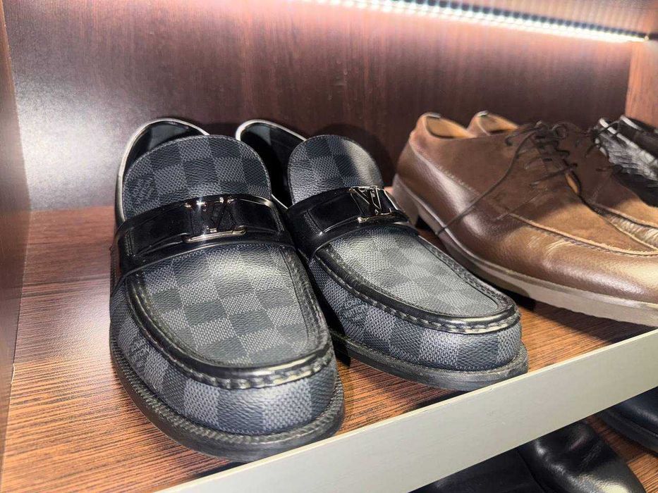 ПРОДАМ Чоловічі лофери Louis Vuitton оригінал