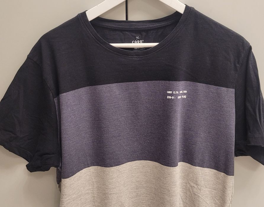 T-shirt koszulka carry rozmiar XL OKAZJA