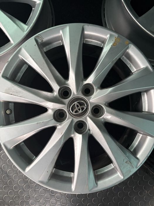 Оригинальные диски тойота камри 17