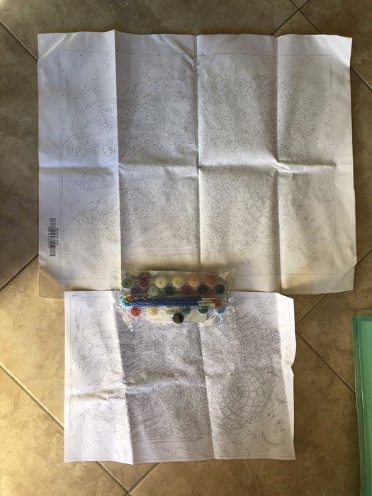 Tela de pintura acrílica nova